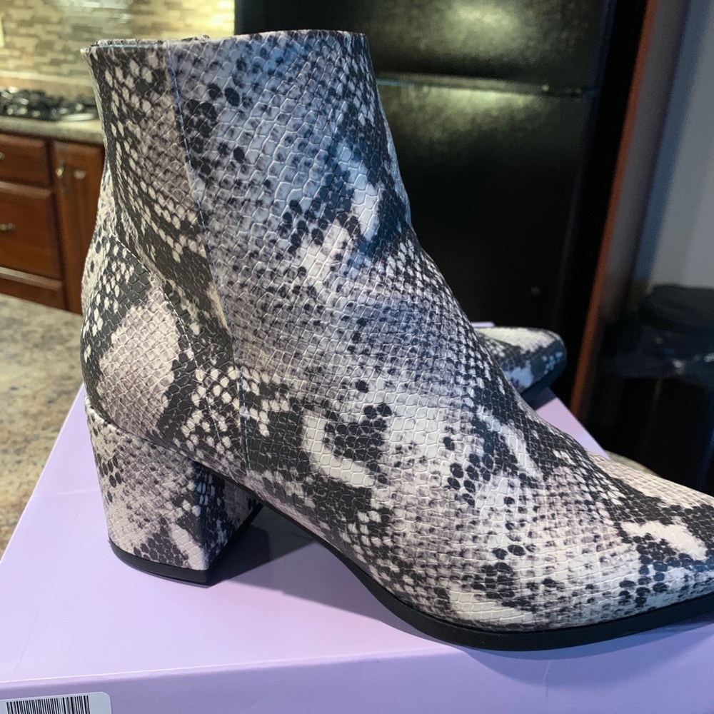 Snakeskin Ankle boots
